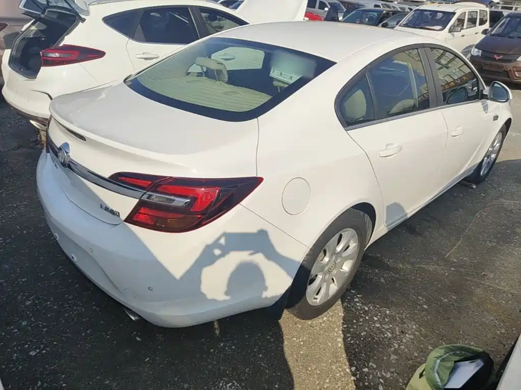 Buick Regal — миниатюра 7