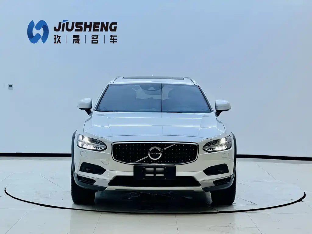 Volvo V90 2022 Cross Country B5 AWD