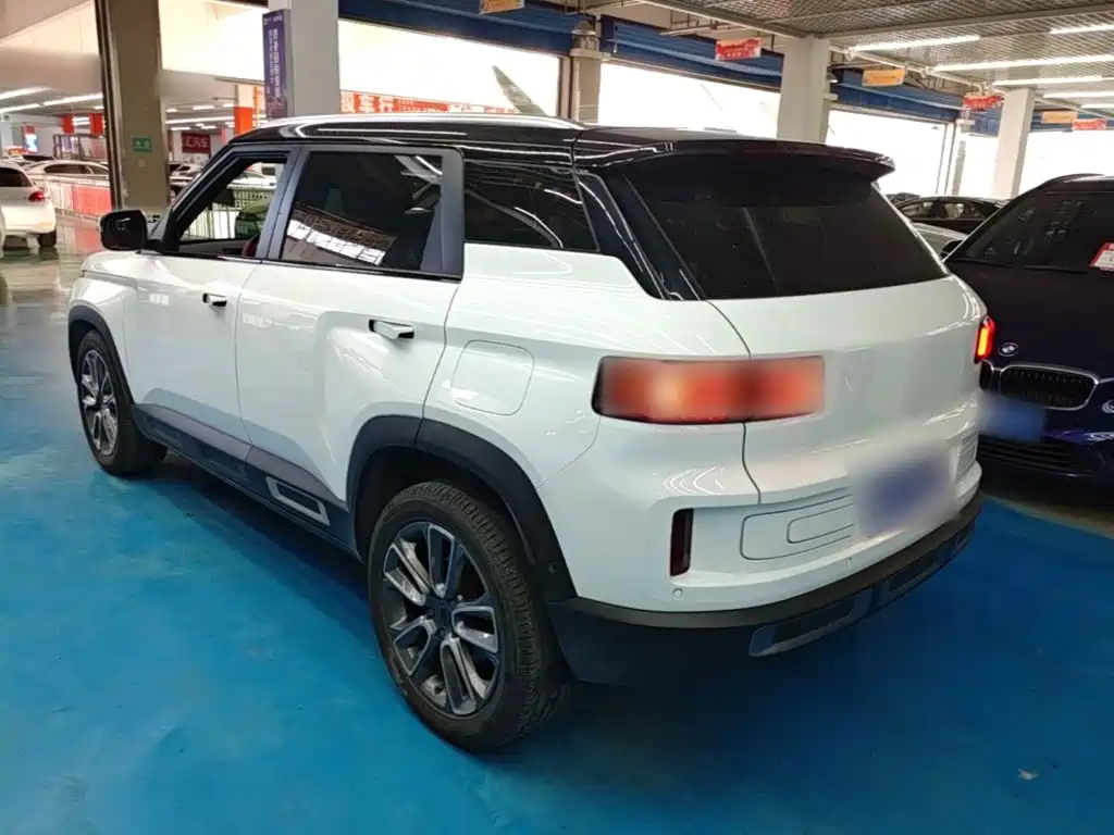 Geely Icon — миниатюра 5
