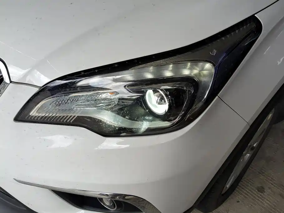 Buick Envision Plus — миниатюра 5