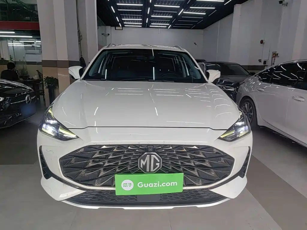 MG MG ONE — миниатюра 3