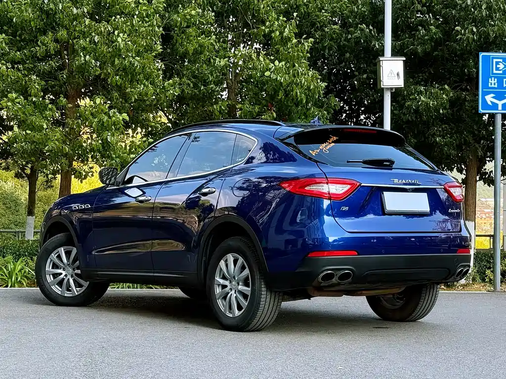 MASERATI LEVANTE