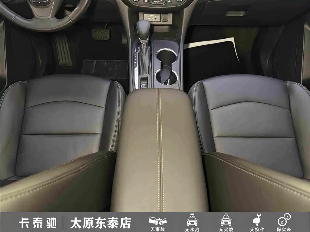 Chevrolet Equinox — миниатюра 20