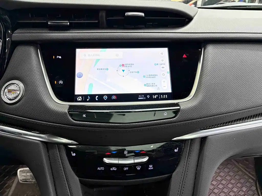 CADILLAC XT5