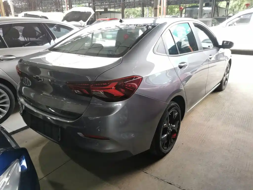 Chevrolet Cavalier — миниатюра 7