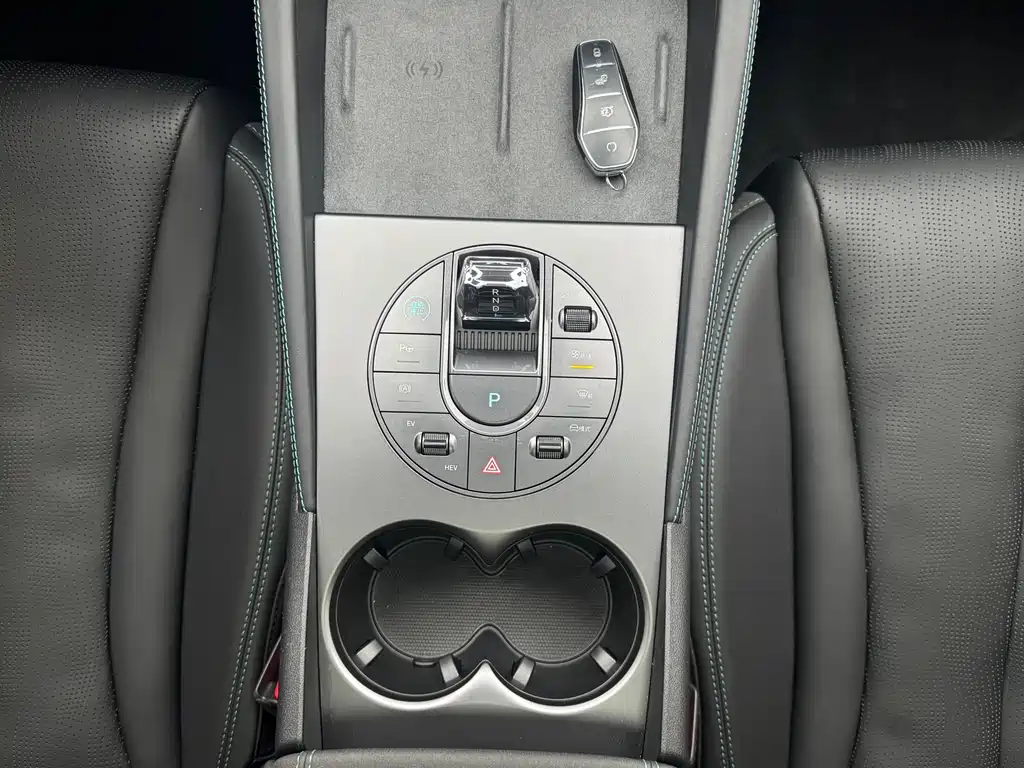 BYD SEAL 06 NEW ENERGY