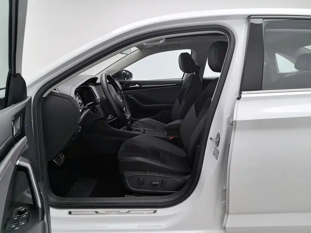 Volkswagen Sagitar — миниатюра 10