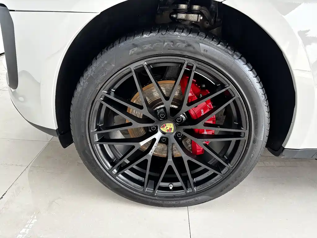 Porsche Macan — миниатюра 33
