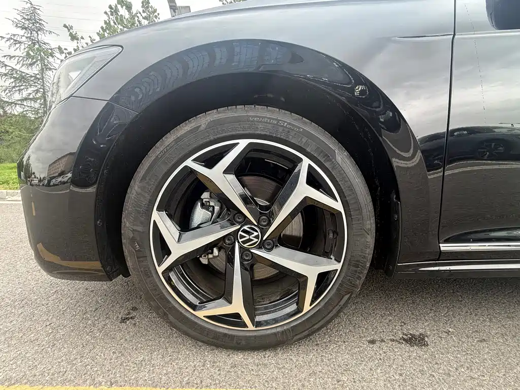 Volkswagen Passat — миниатюра 12