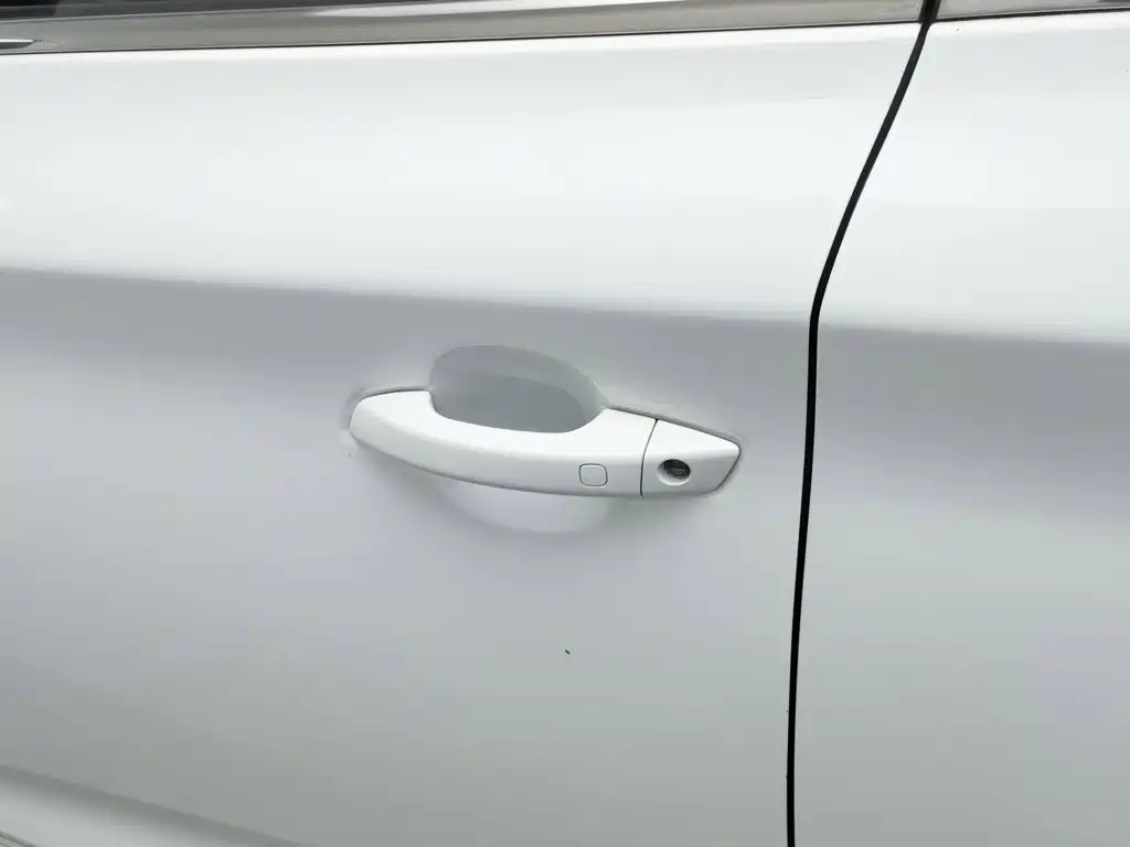 BYD MAX — миниатюра 18