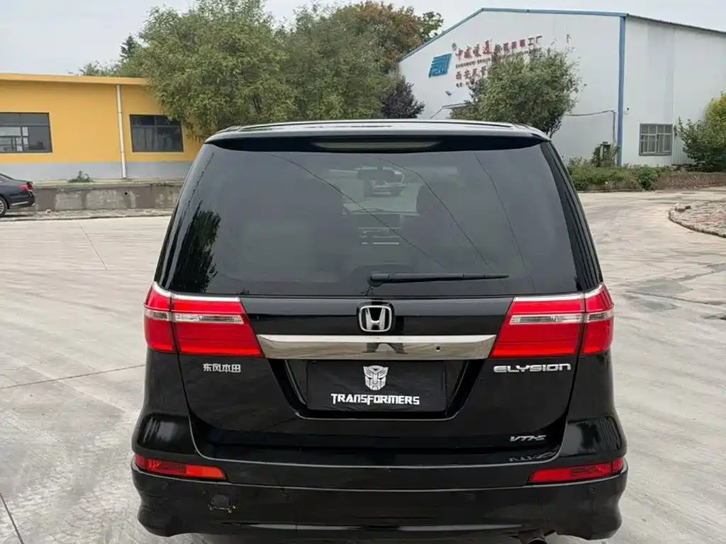 Honda Elysion — миниатюра 4