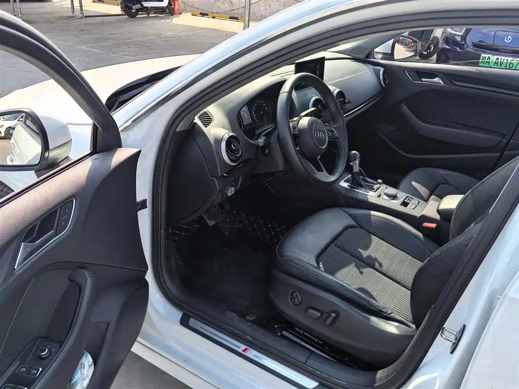 Audi A3 2019 Sportback 35 TFSI Fashion VI