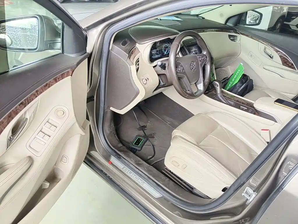Buick LaCrosse — миниатюра 16