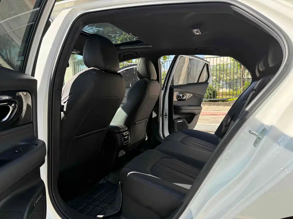 GAC Empow 2021 270T DCT J16