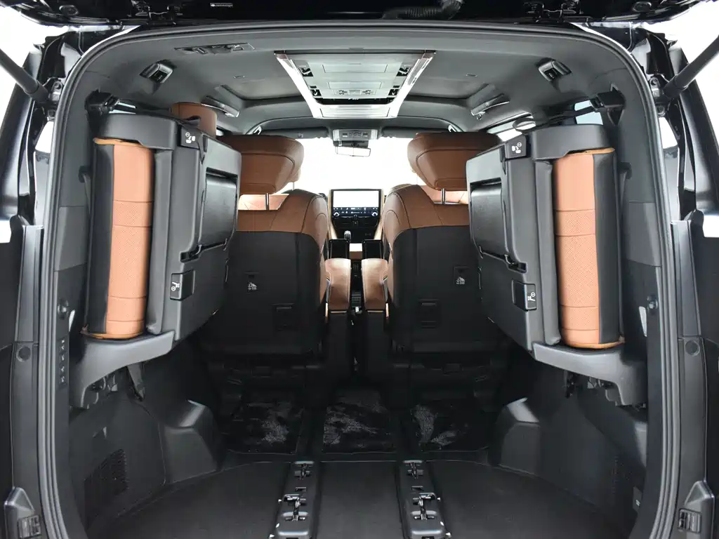 Toyota Vellfire — миниатюра 22