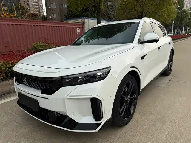 VOYAH LAN TU FREE 2023