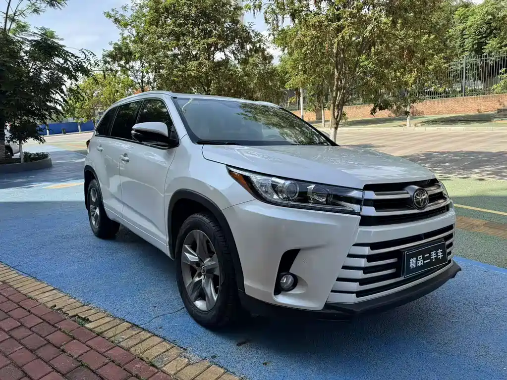 Toyota Highlander — миниатюра 3