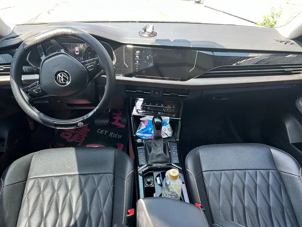 Volkswagen 帕萨特插电混动 — миниатюра 8