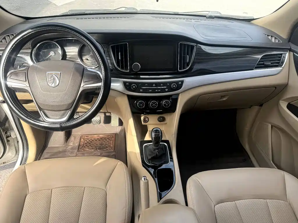 BAOJUN 730