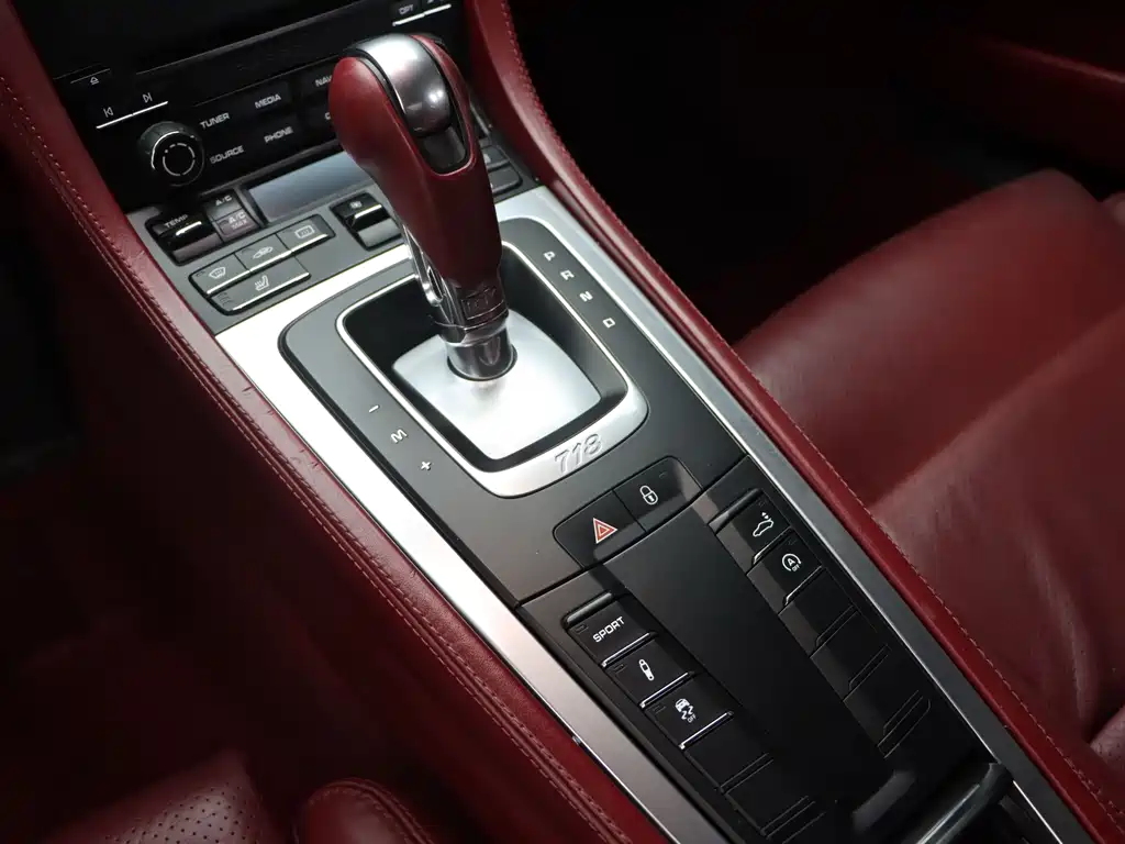 Porsche 718 Cayman 2.0T, фото 12