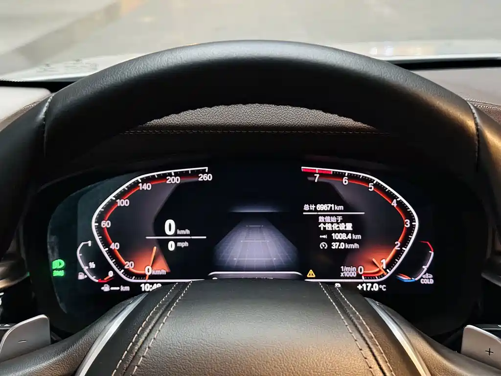 BMW 5 Series — миниатюра 17