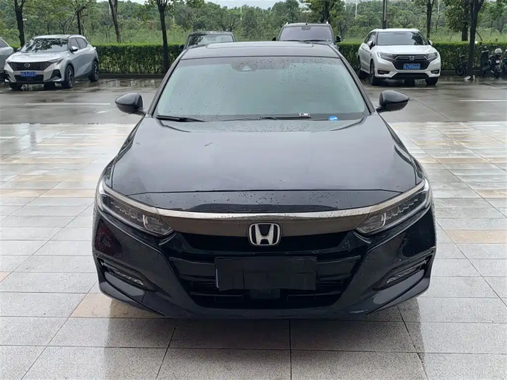 Honda Accord — миниатюра 2