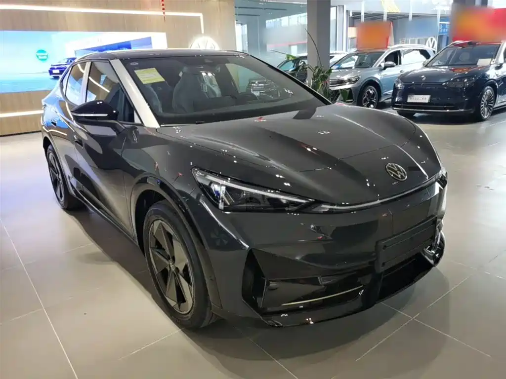 Volkswagen 06 2025 Pure