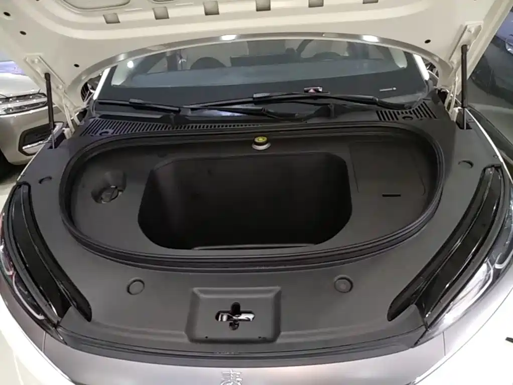 BYD Qin L — миниатюра 20