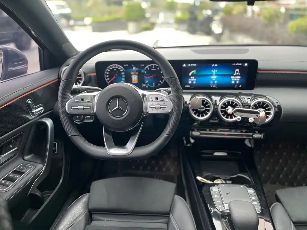 MERCEDES-BENZ A CLASS