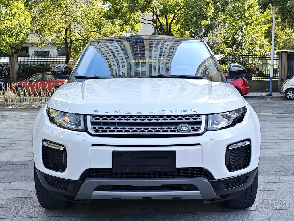 Land Rover Evoque — миниатюра 8