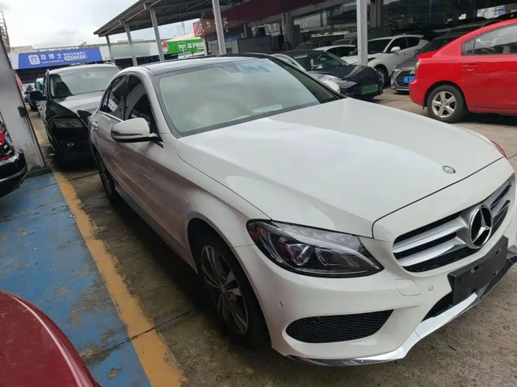 Mercedes-Benz C-Class — миниатюра 4