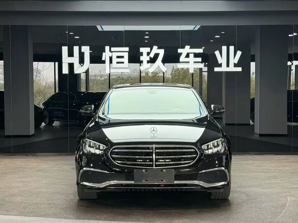 Mercedes-Benz E-Class 2021