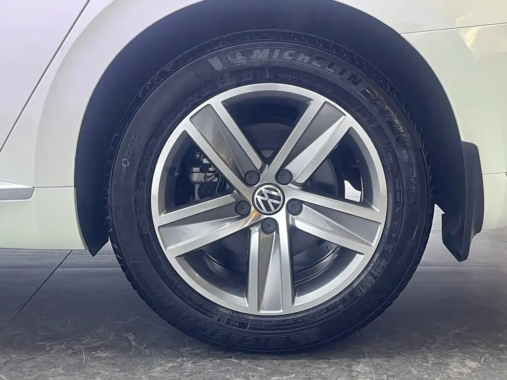 Volkswagen CC — миниатюра 10
