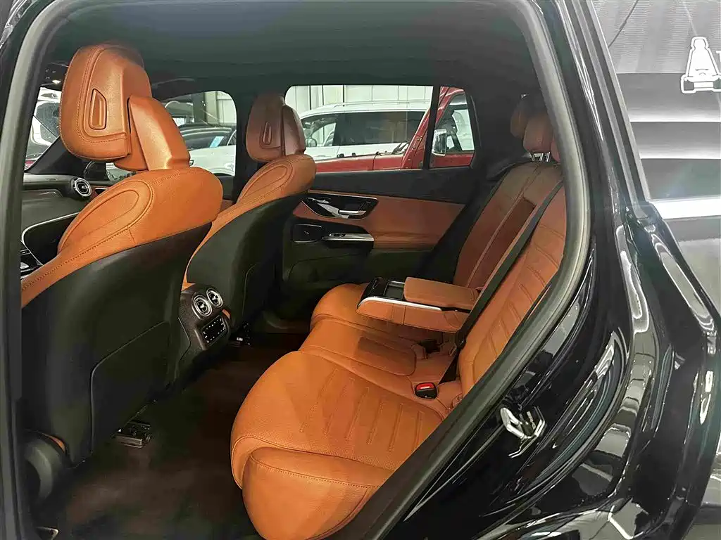 Mercedes-Benz GLC — миниатюра 13