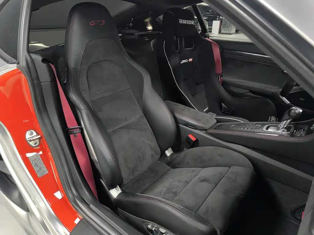 Porsche 718 2018 Cayman GTS 2.5T