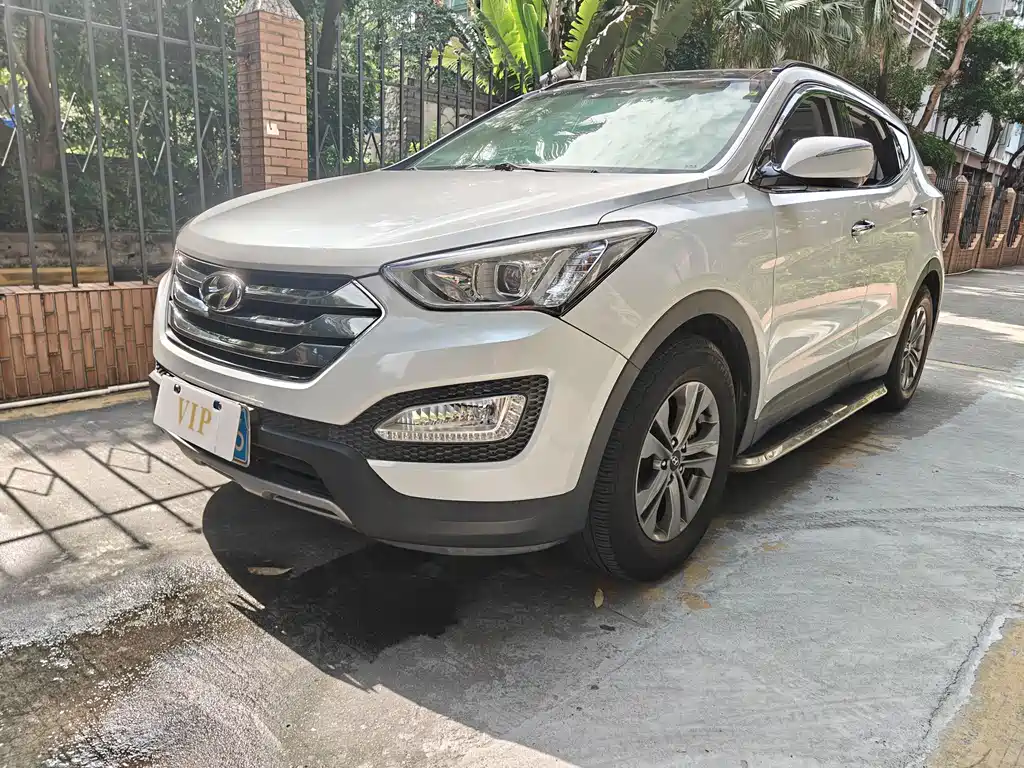 Купить Hyundai Santa Fe