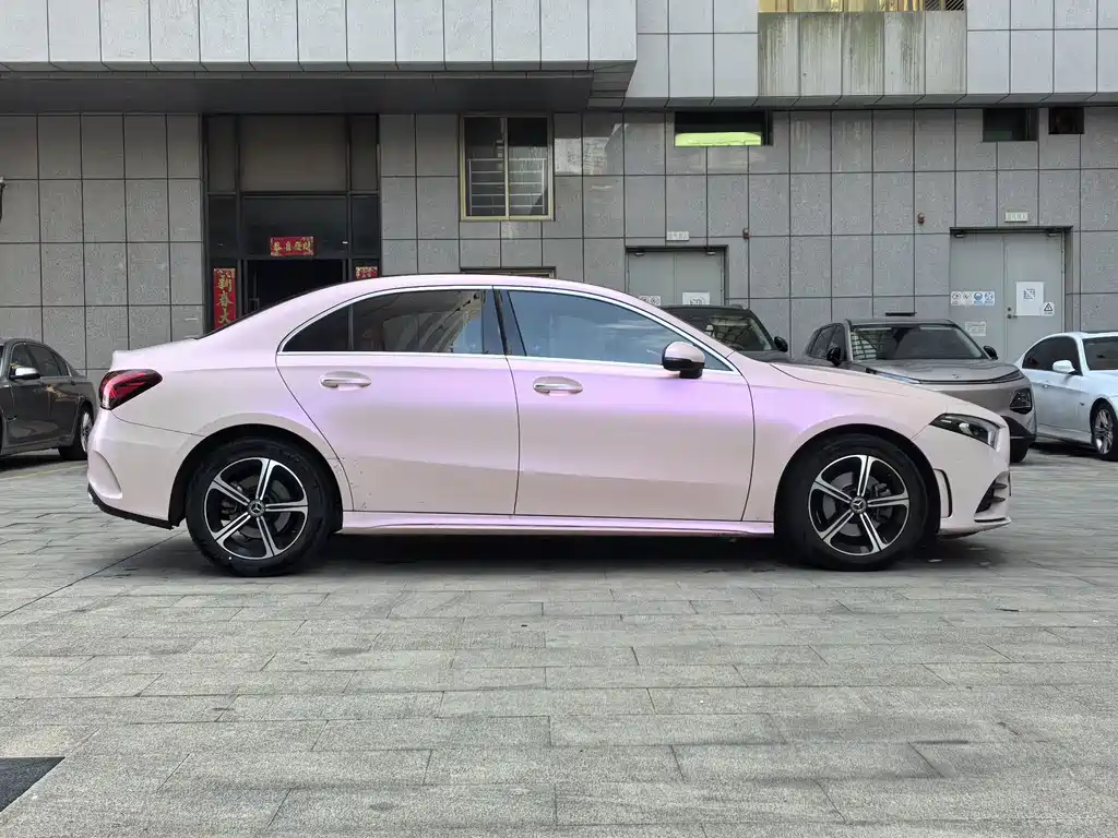 Mercedes-Benz A-Class — миниатюра 6
