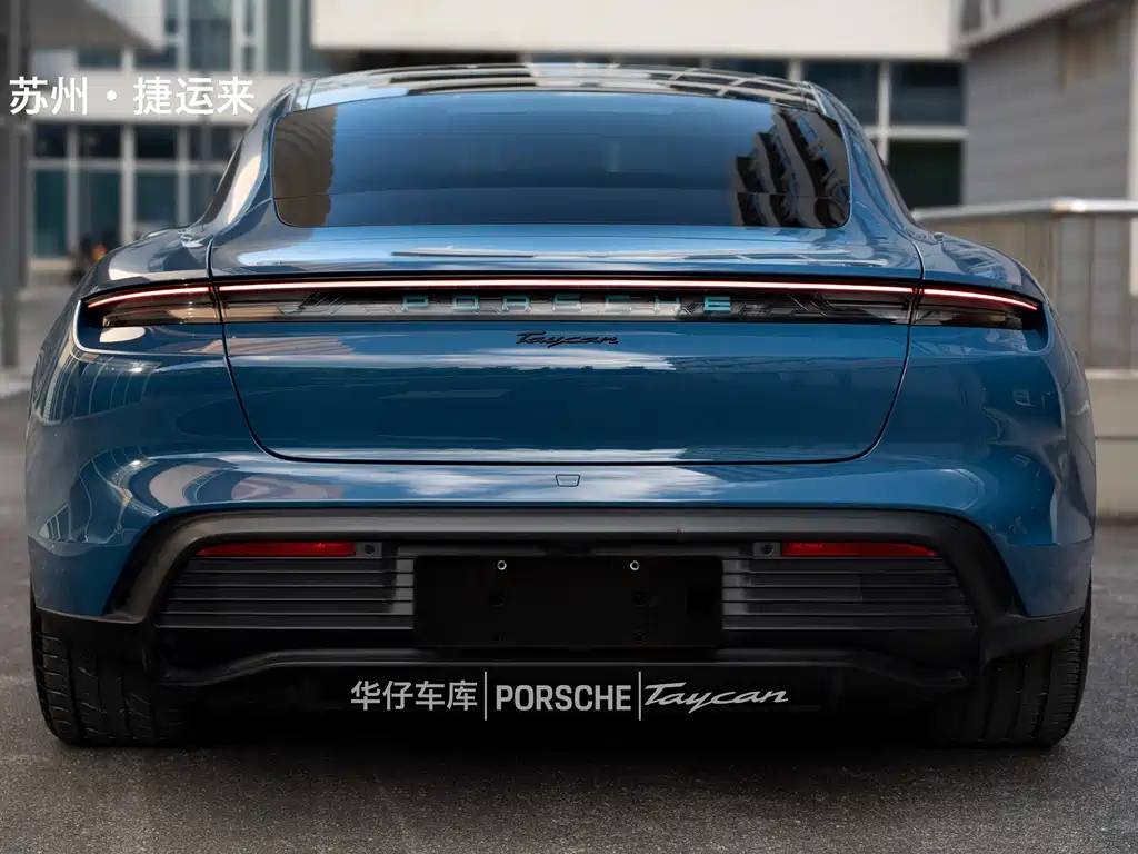 Porsche Taycan — миниатюра 7