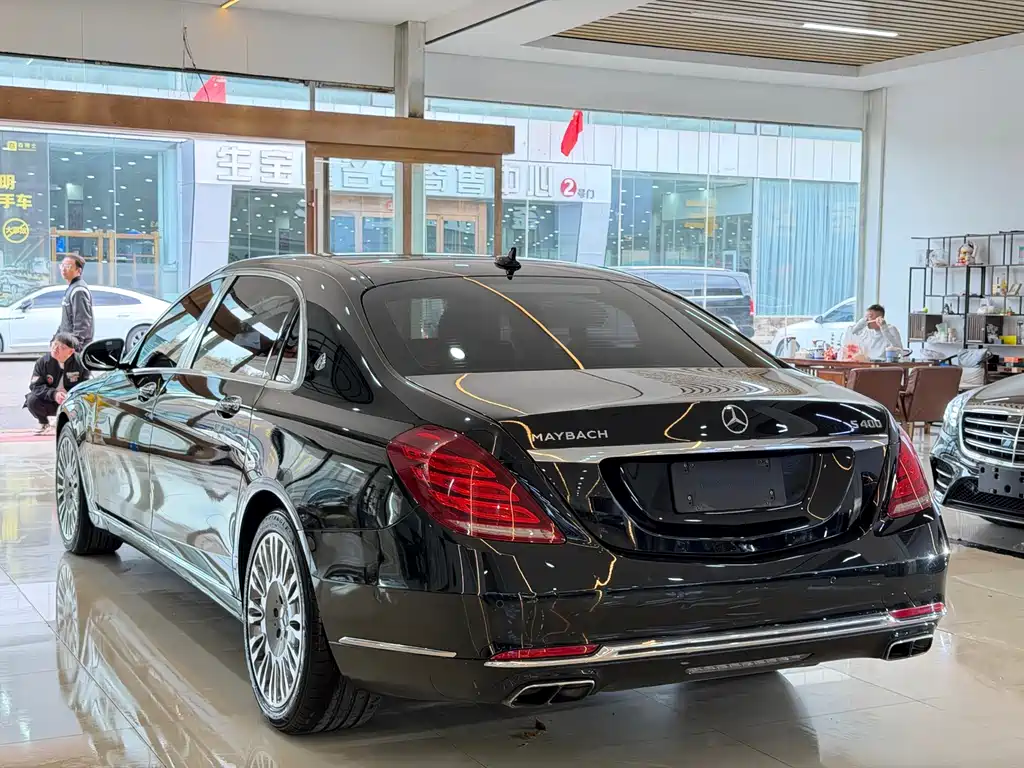 Mercedes-Benz S-Class — миниатюра 5