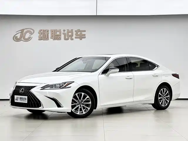 LEXUS ES 2022
