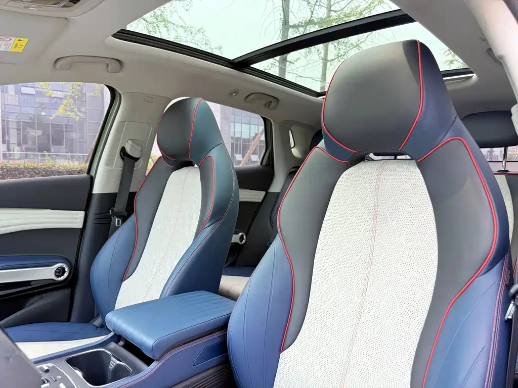 BYD Yuan Plus — миниатюра 22