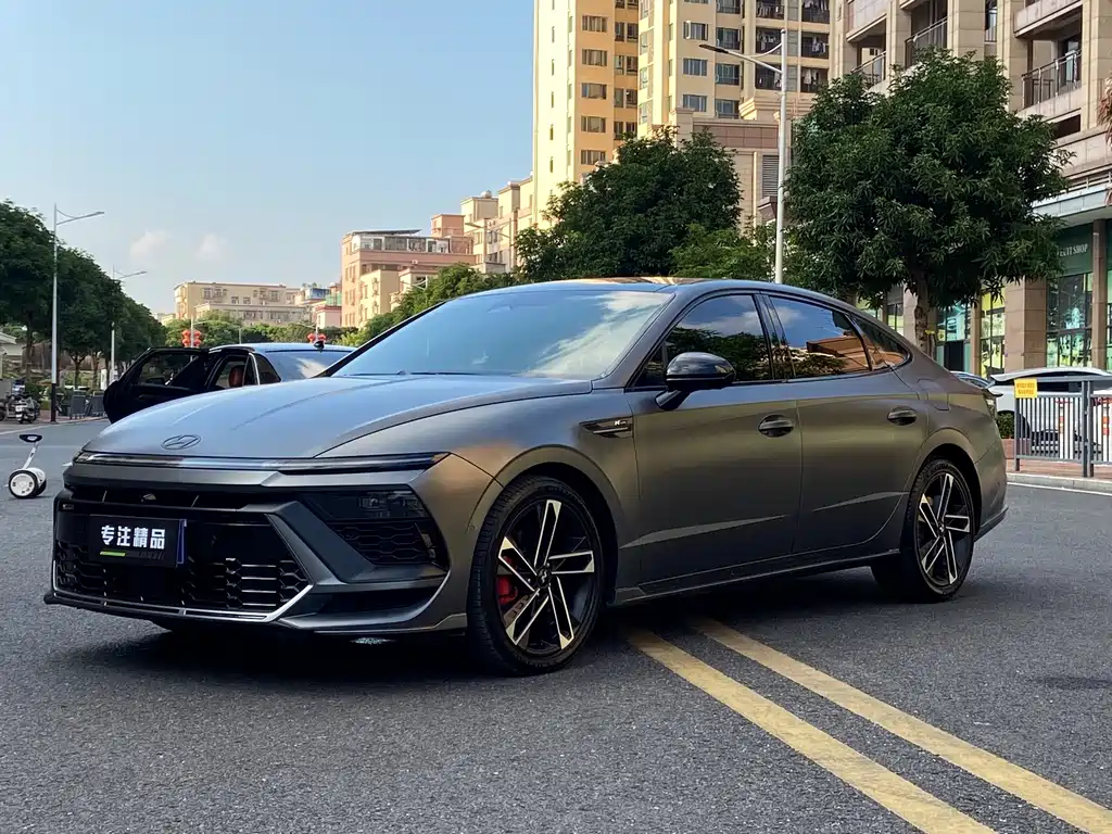 Hyundai Sonata — миниатюра 3