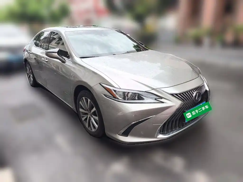 Lexus ES — фотографии объявления, Фото 25