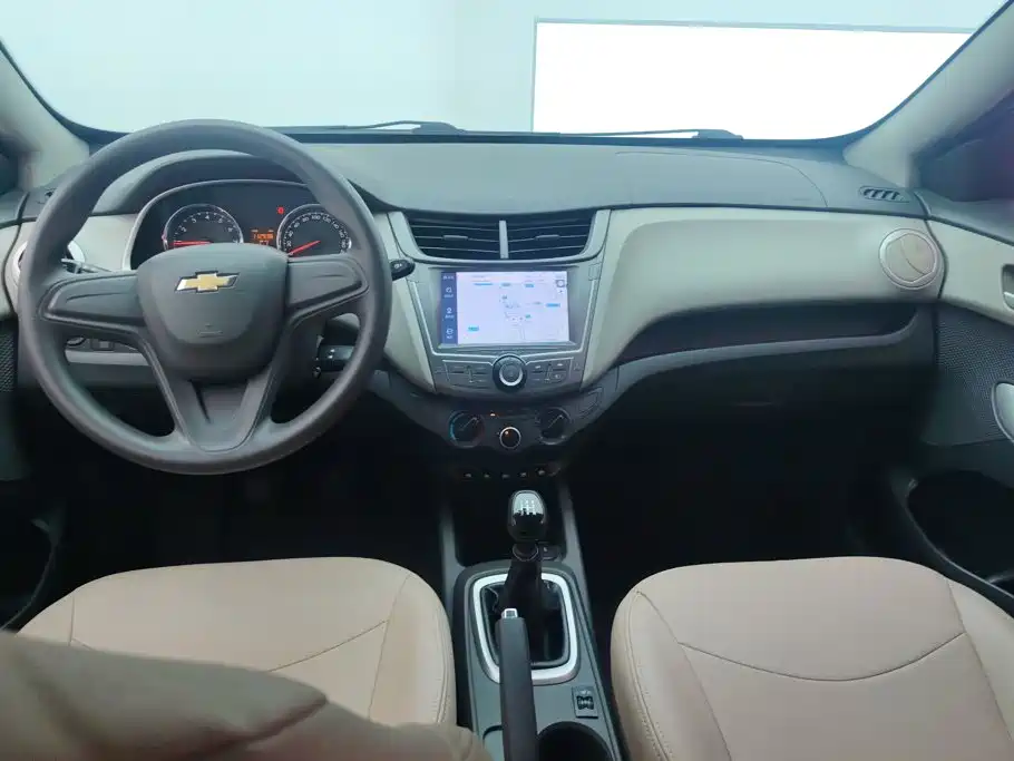 Chevrolet Sail — миниатюра 12