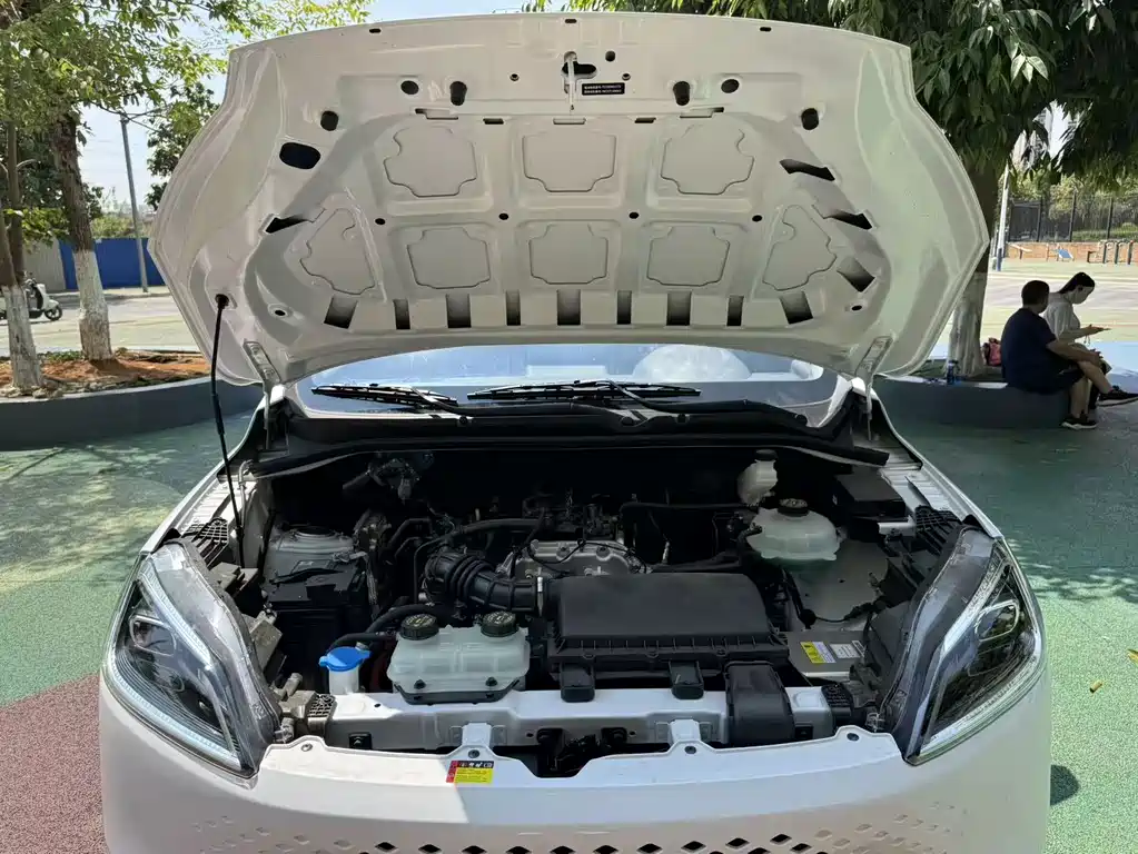 Wuling Hongguang EV — миниатюра 14