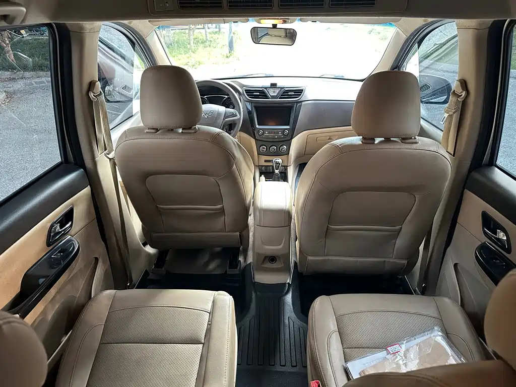 Wuling Hongguang — миниатюра 8