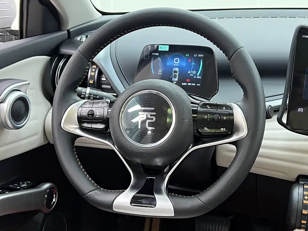 BYD Yuan Plus — миниатюра 22