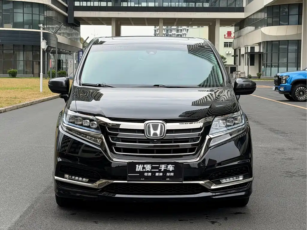 Honda Elysion 2019 2.0L
