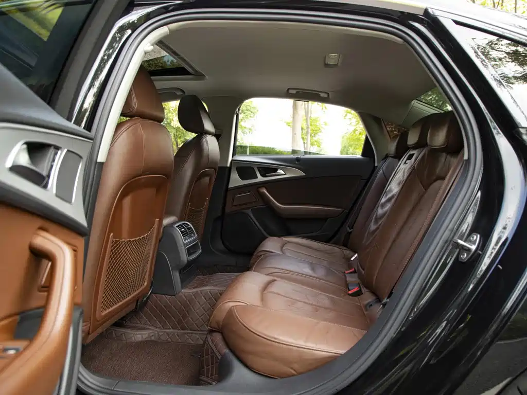 Audi A6L — миниатюра 11