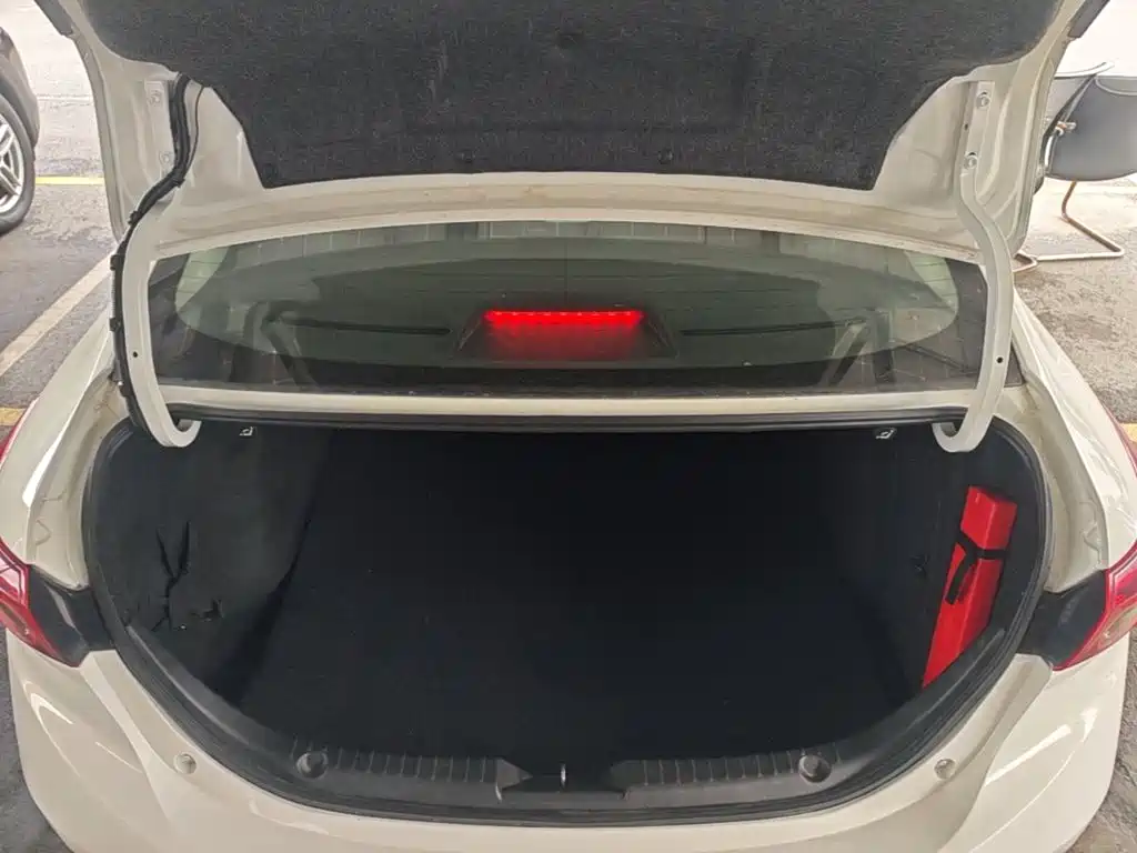 Mazda 3 Axela — миниатюра 19